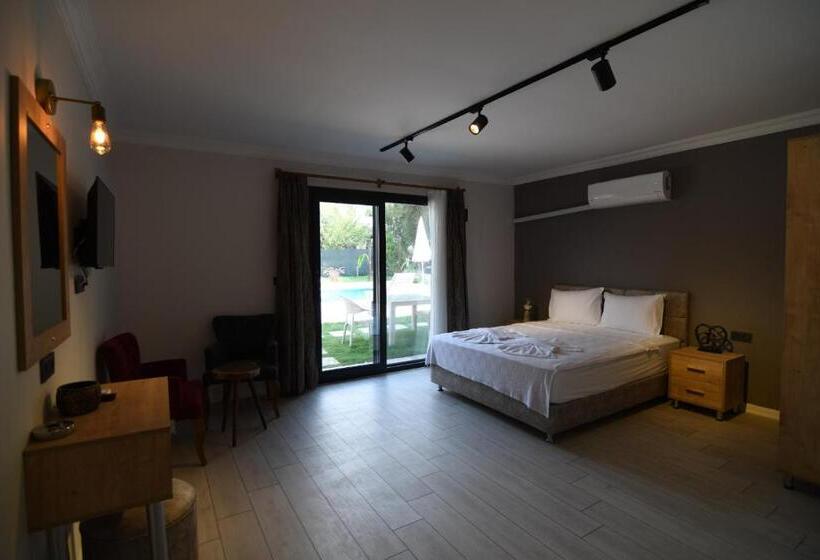 Люкс Вид на Бассейн, Kaya Köy Suite Otel
