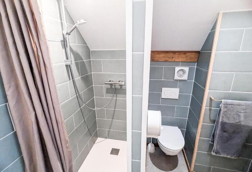 豪华房间, Les Repaires