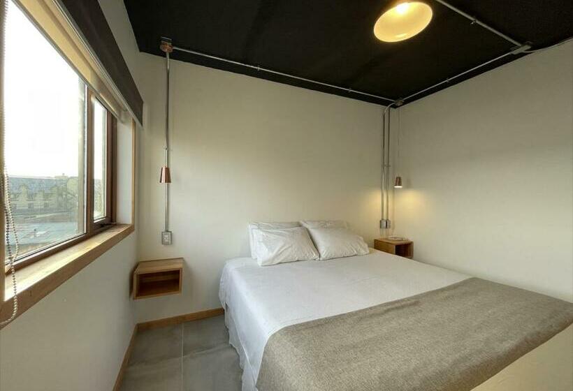 חדר סטנדרט, Big Sur