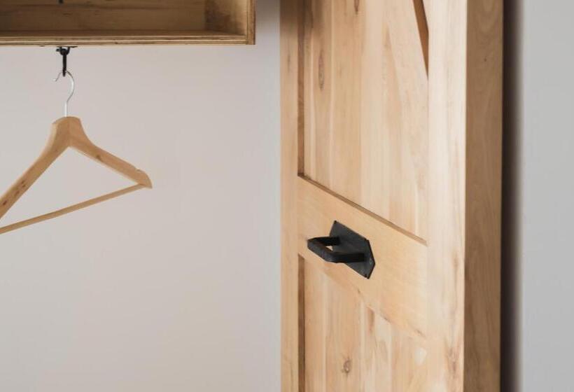 חדר סטנדרט, Big Sur