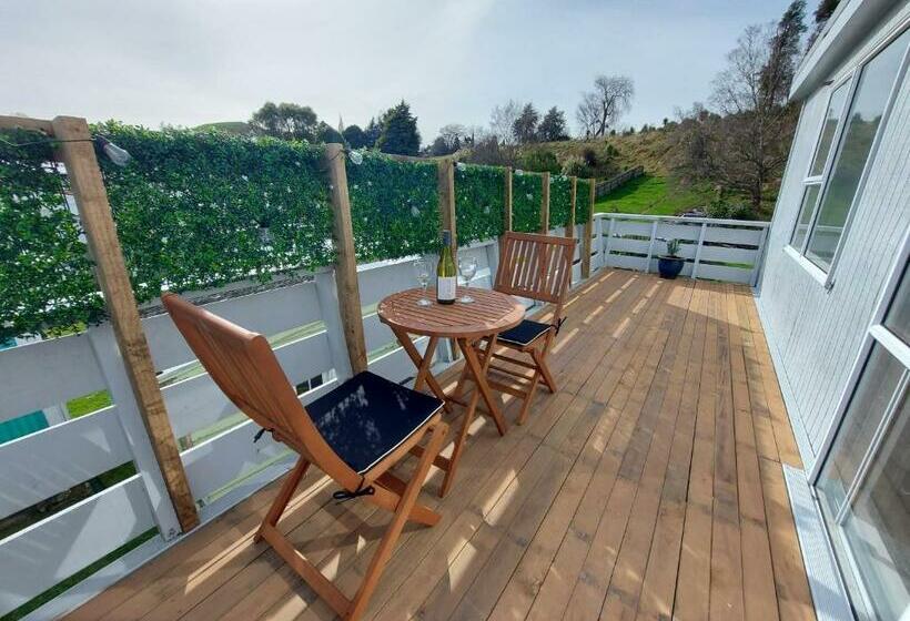 발코니가 있는 스위트, Duxhouse Bnb