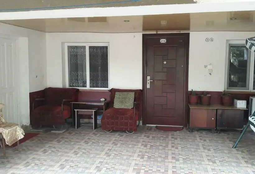اتاق استاندارد با بالکن, Ni  Ke