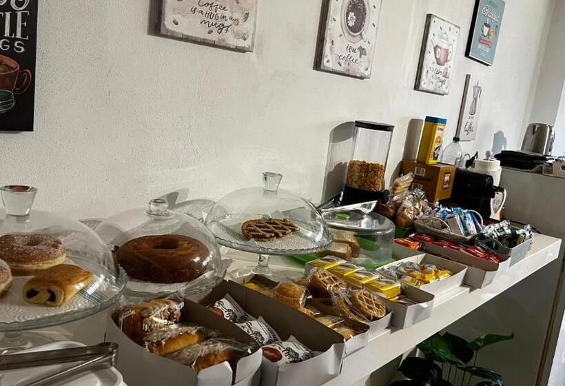 スタンダードトリプルルーム, Fiera Di Roma B&b