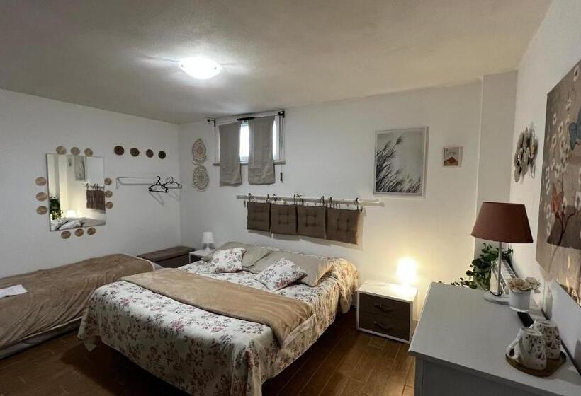 Standard room with outdoor bath, Fiera Di Roma B&b