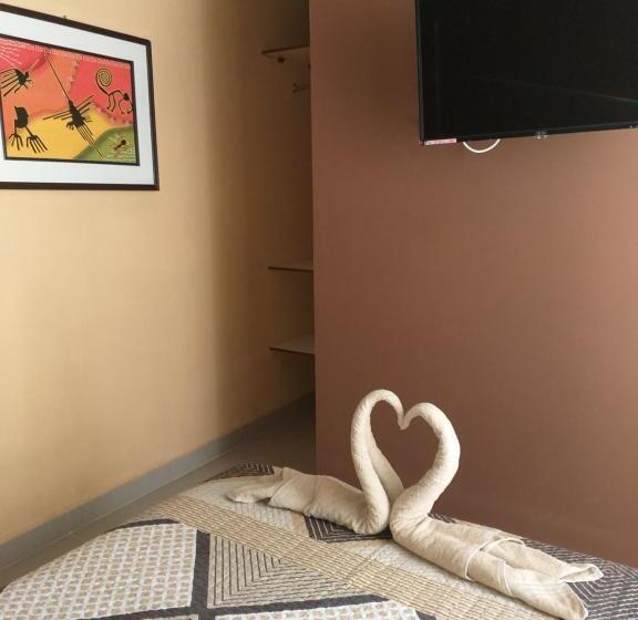 غرفة ديلوكس, Amaris