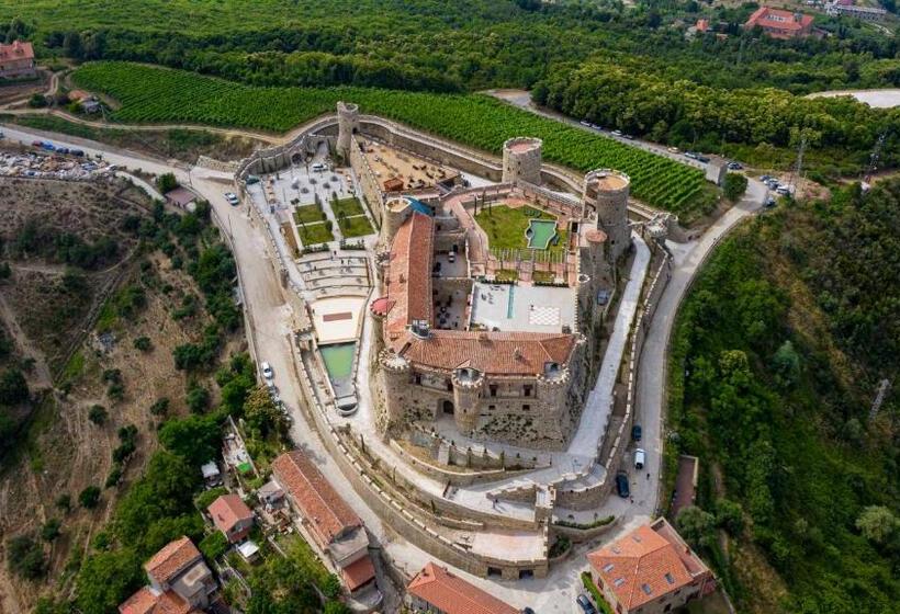 סוויטה עם ג'קוזי, Castello Di Rocca Cilento