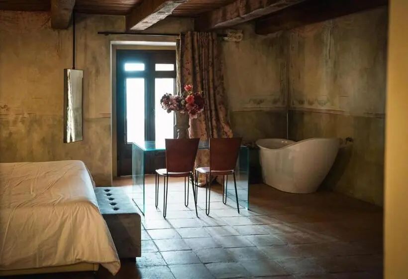 バルコニー付きジュニアスイート, Castello Di Rocca Cilento