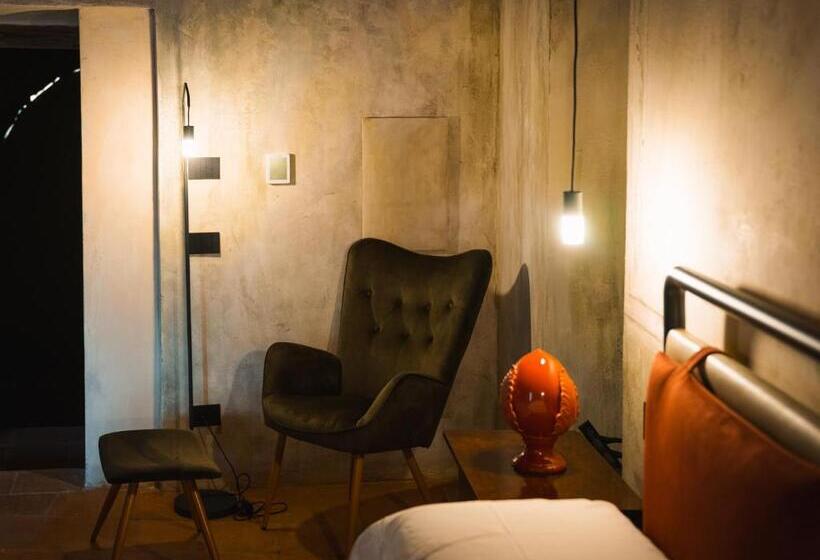 סוויטת ג'וניור עם מרפסת, Castello Di Rocca Cilento