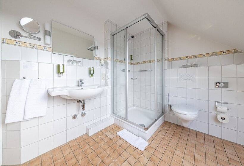 اتاق خانوادگی, Das Frühstückshotel Büsum