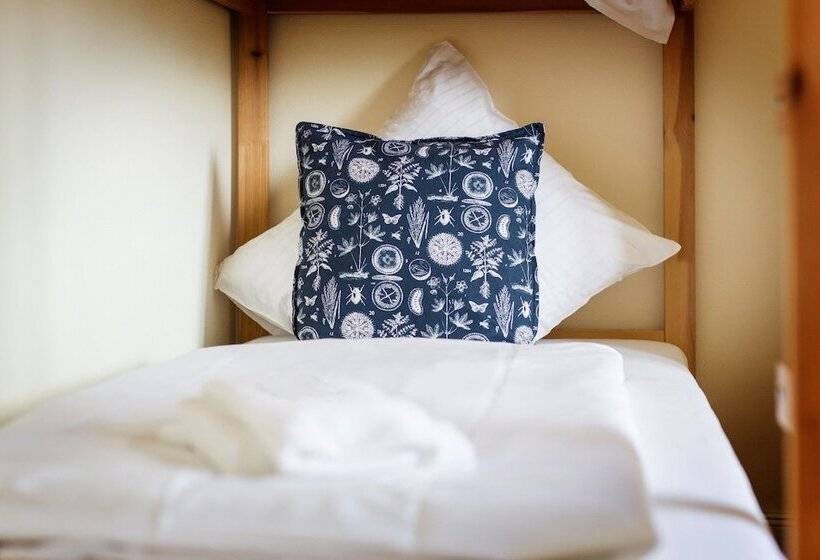 اتاق خانوادگی, Das Frühstückshotel Büsum