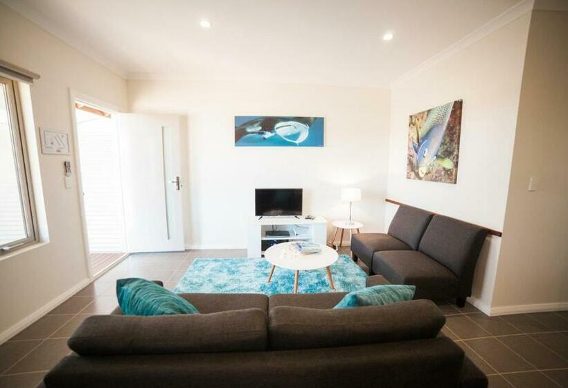 带2个卧室的公寓, Exmouth Escape Resort