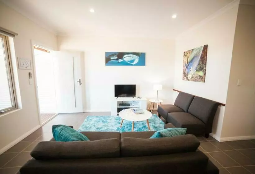 آپارتمان 2 خوابه, Exmouth Escape Resort