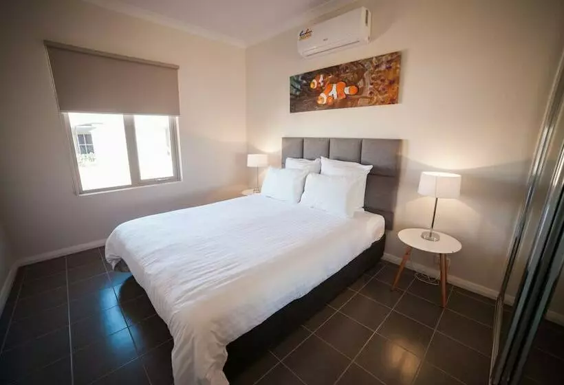 آپارتمان 2 خوابه, Exmouth Escape Resort