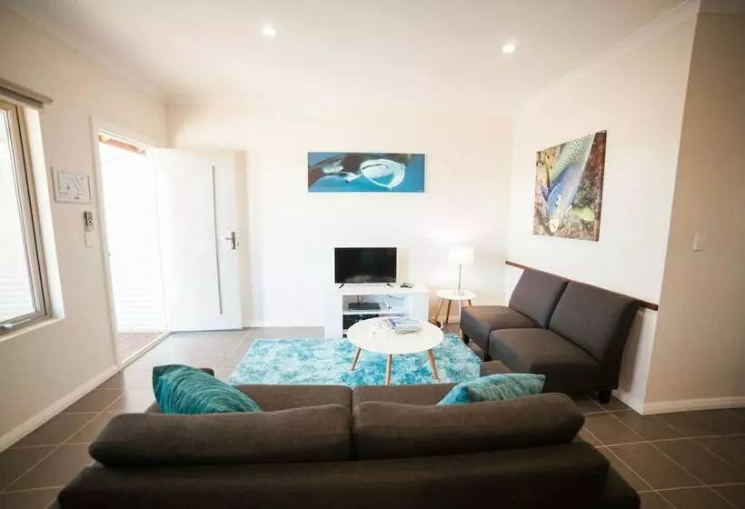آپارتمان 2 خوابه, Exmouth Escape Resort