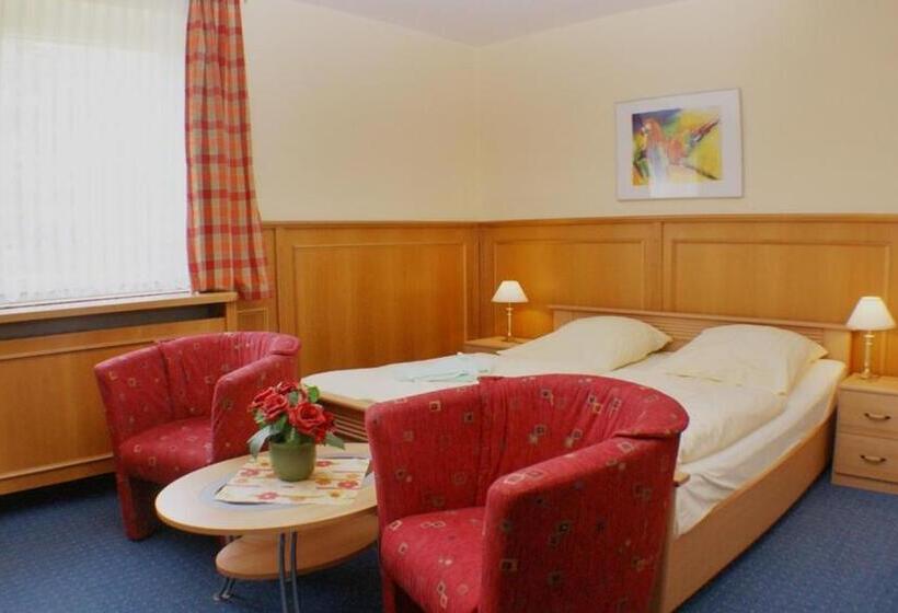 Номер Стандарт Индивидуальный, Gasthaus & Hotel Lindenkrug