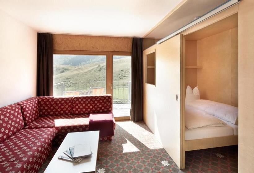 شقة غرفتين, Adler