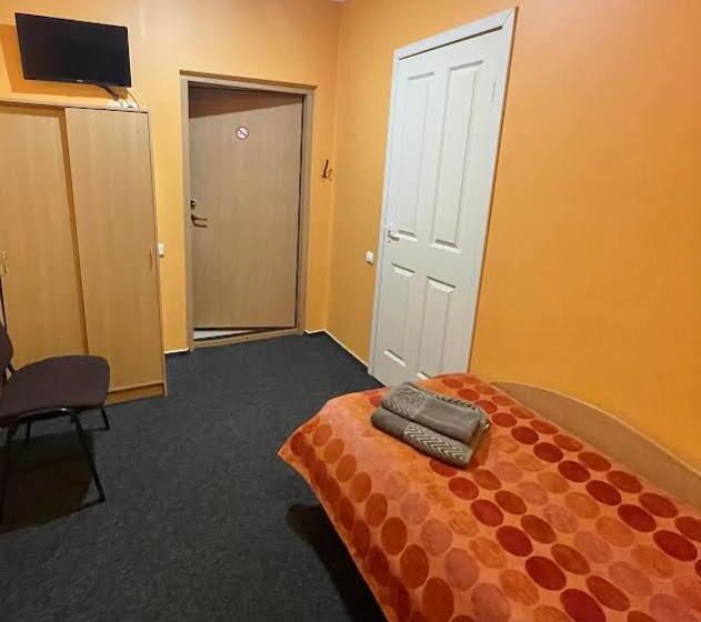 اتاق استاندارد یک نفره, Jeruzale