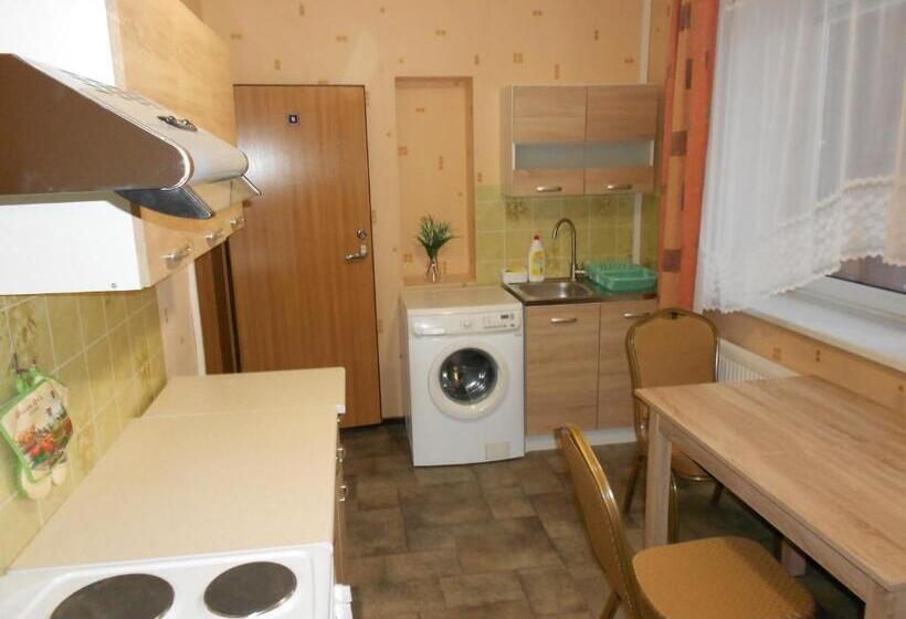 اتاق استاندارد, Jeruzale