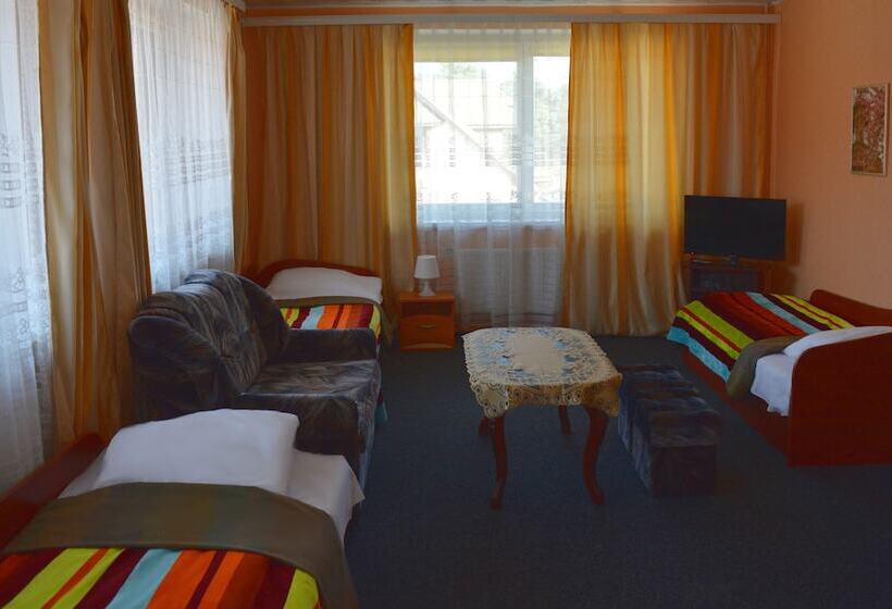 اتاق استاندارد سه نفره, Jeruzale