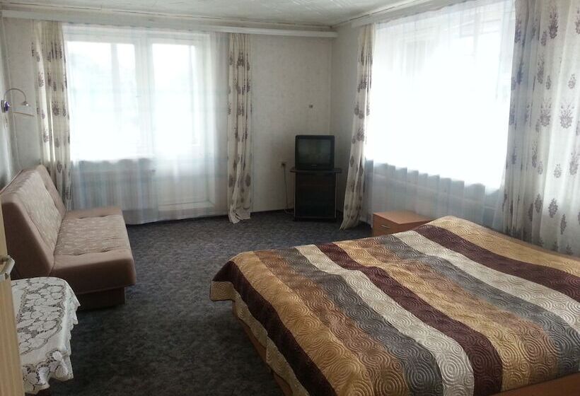 اتاق استاندارد سه نفره, Jeruzale