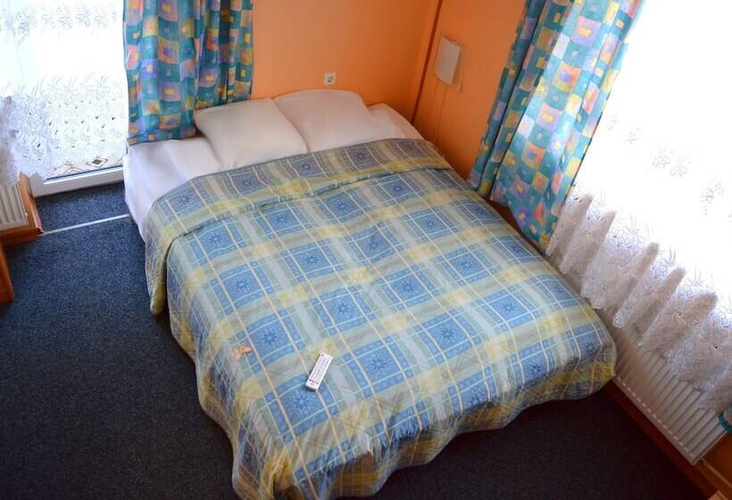 اتاق استاندارد, Jeruzale