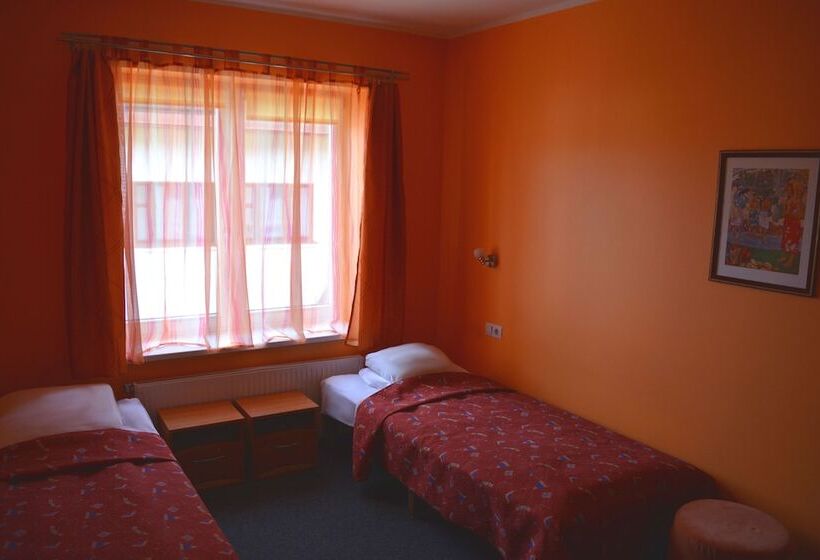 اتاق استاندارد, Jeruzale