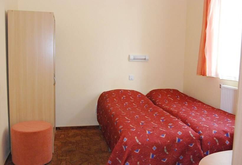 اتاق استاندارد, Jeruzale