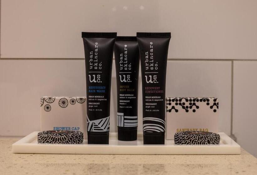 Номер Стандарт, Mantra Gladstone