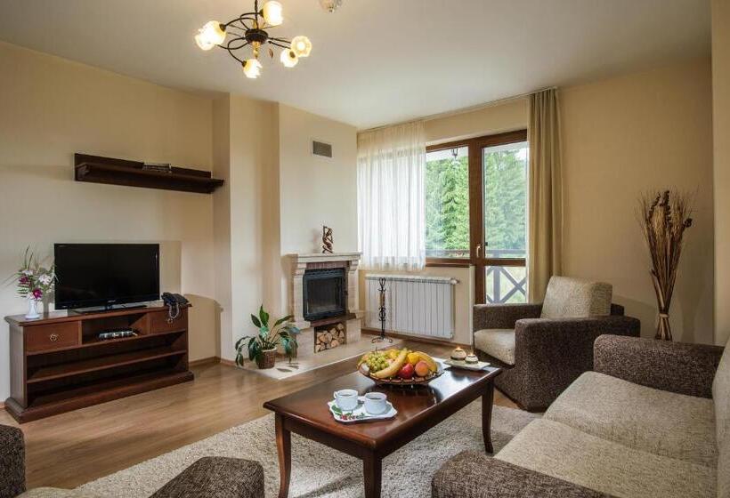 דירת שני חדרים, Mountain Lake