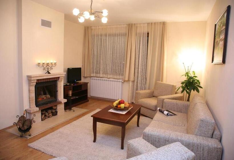 דירת חדר, Mountain Lake