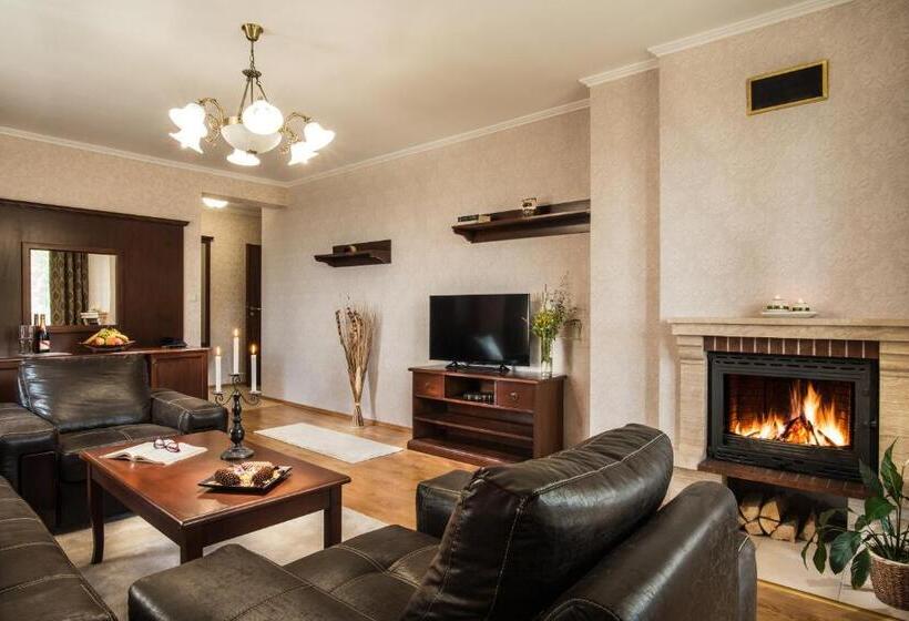 דירת חדר, Mountain Lake