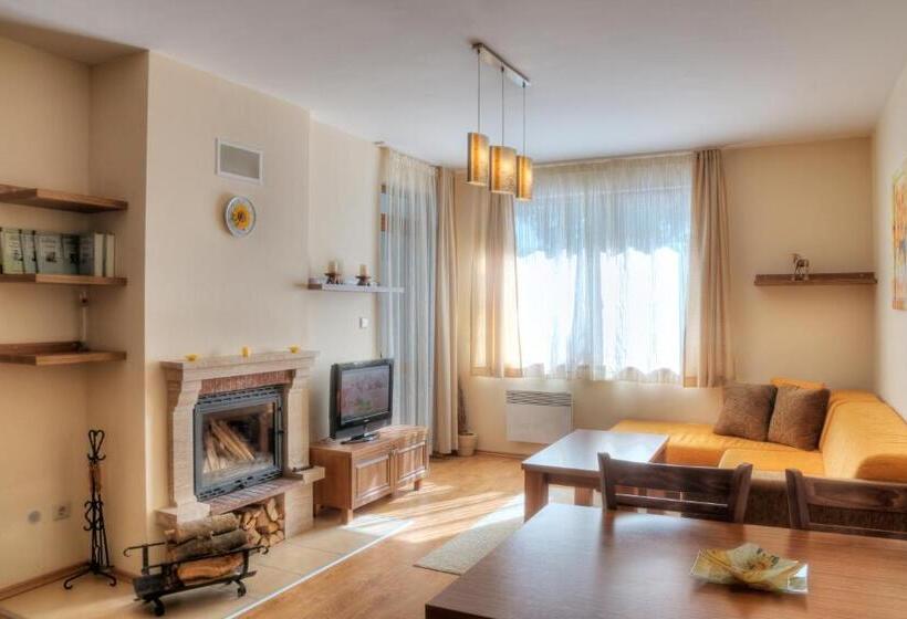 דירת חדר, Mountain Lake