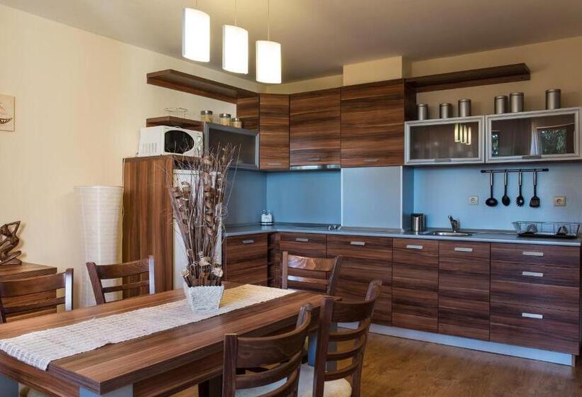 דירת דופלקס 3 חדרי שינה, Mountain Lake