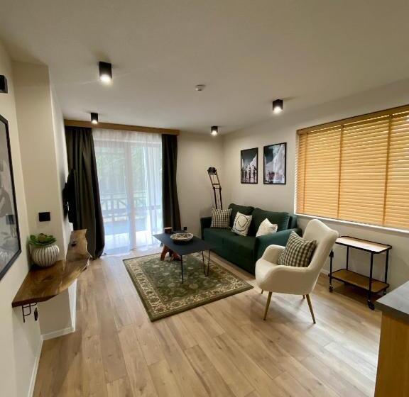 דירת חדר דלוקס, Mountain Lake