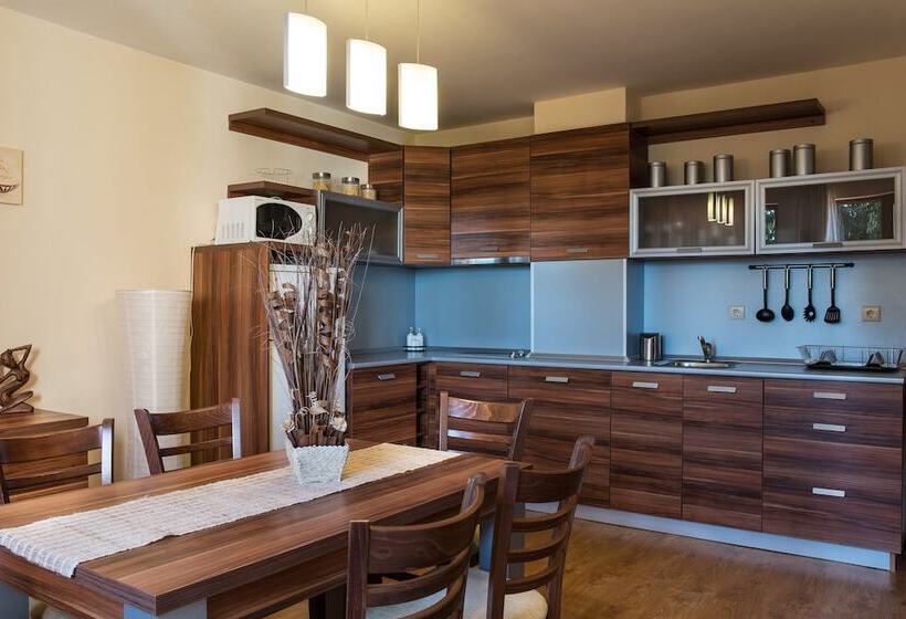 דירת דופלקס 3 חדרי שינה, Mountain Lake