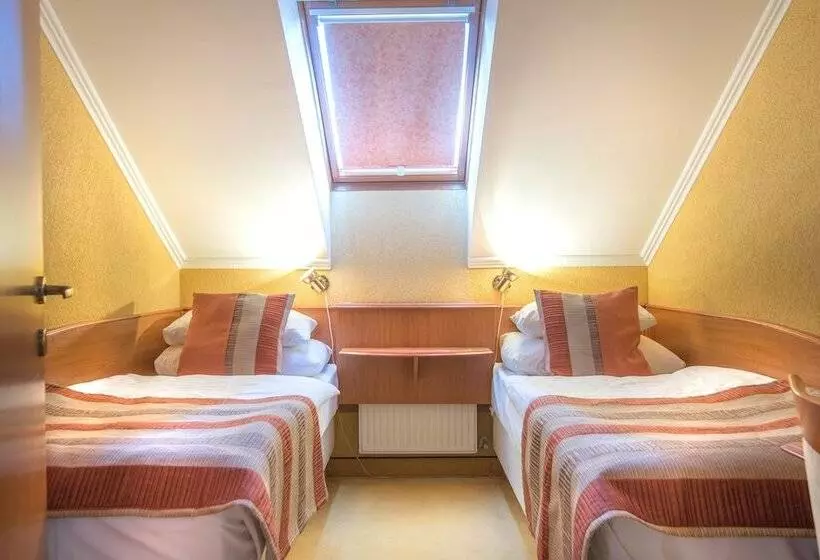 سوییت, Spa Hévíz