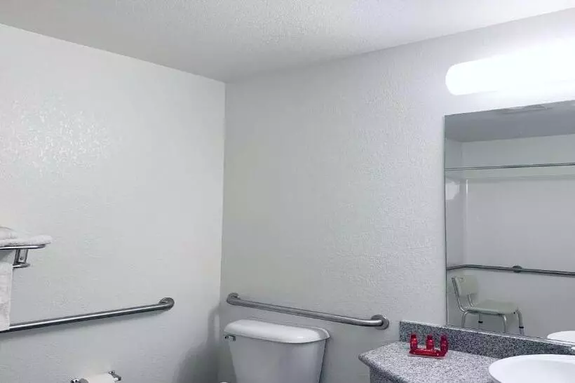 身障者適用スタンダードルーム, Surestay Plus Hotel By Best Western Niagara Falls East
