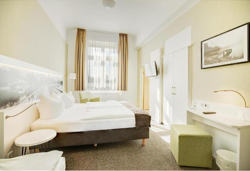 غرفة عائلية, Am Schlosspark