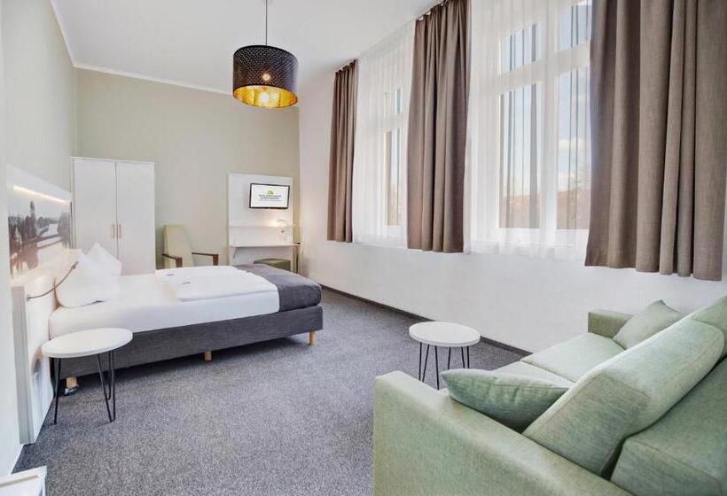 غرفة قياسية, Am Schlosspark