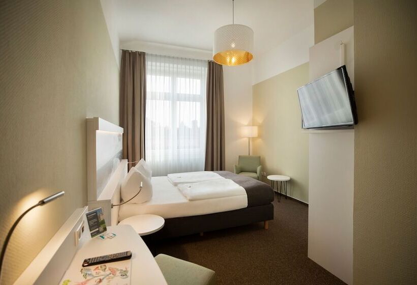 غرفة إقتصادية, Am Schlosspark