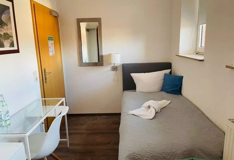 Standard Yhden Hengen Huone, Strandhotel Vier Jahreszeiten Buckow