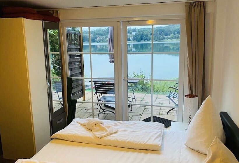 Номер Стандарт Вид на Озеро, Strandhotel Vier Jahreszeiten Buckow