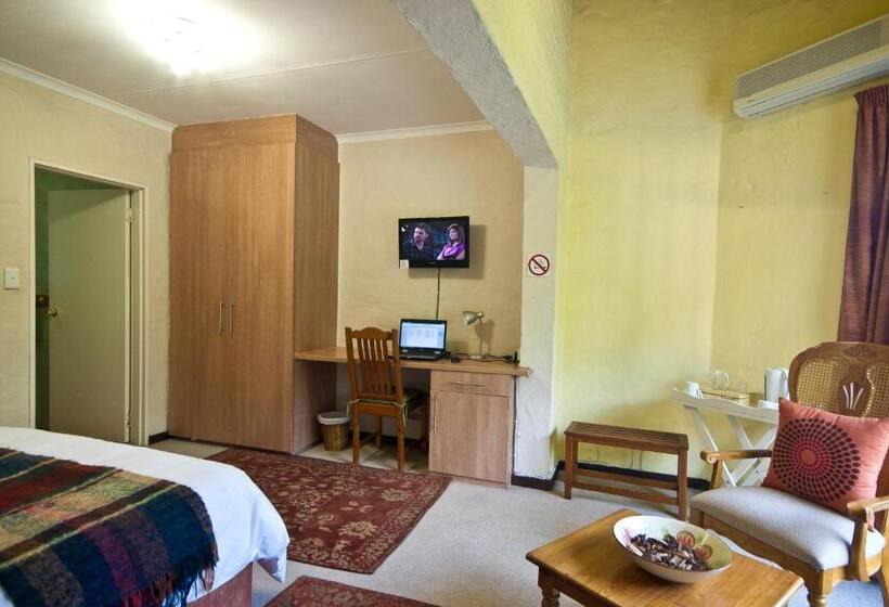 プールビュースタンダードルーム, Thatchfoord Lodge