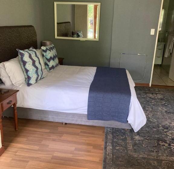 コンフォートトリプルルーム, Thatchfoord Lodge