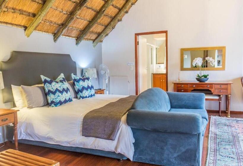 コンフォートトリプルルーム, Thatchfoord Lodge