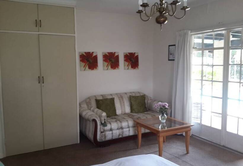 スタンダードルーム, Thatchfoord Lodge