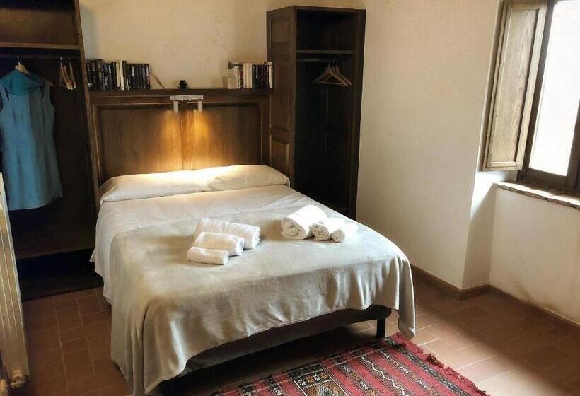 标准三人间外部浴室, Convento Dei Cappuccini