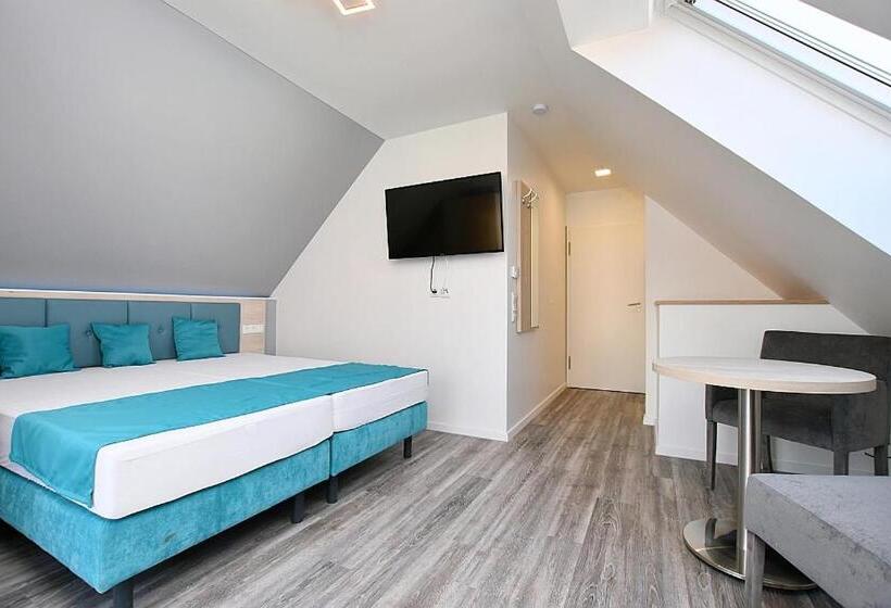 Studio Standard avec Balcon, City Hotel Zuffenhausen