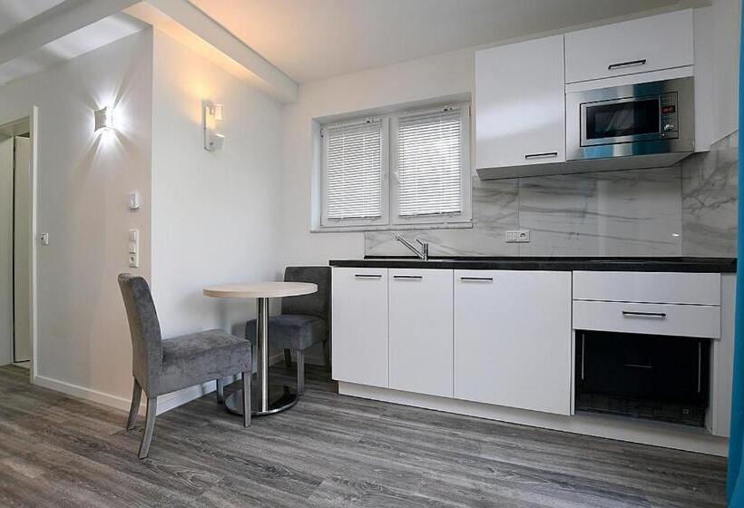 Studio Standard avec Terrasse, City Hotel Zuffenhausen