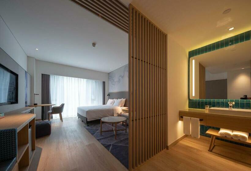 Стандартный Номер Кровать Кинг, Holiday Inn Express Tengchong Hot Spring, An Ihg